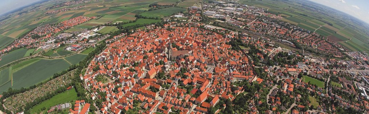 Dinkelsbühl - Nördlingen - Augsburg